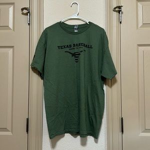 **Texas Longhorns Baseball Team Issued** Miltary Green Cotton Shirt